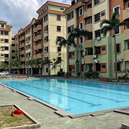 Puteh Homestay Shah Alam Exteriér fotografie
